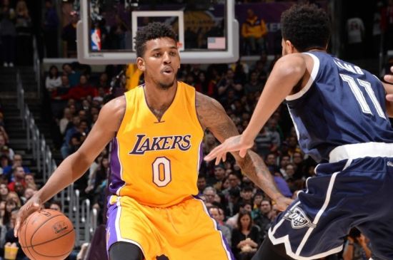 出球选择保 出球选择保